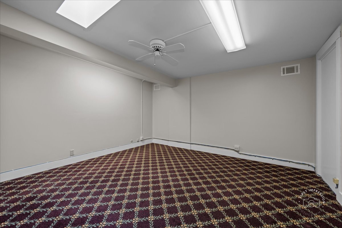 St. Charles, Illinois 60174, United States, ,Commercial,Active,240635