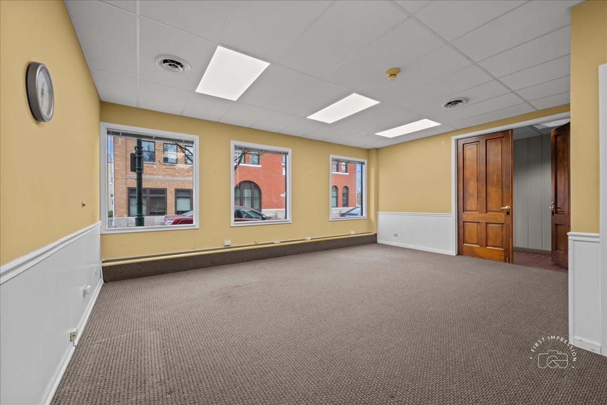 14 N Riverside Avenue 12-14