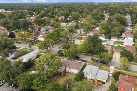 Tiny photo for 217 E Central Avenue, Lombard, IL 60148 (MLS # 12768949)