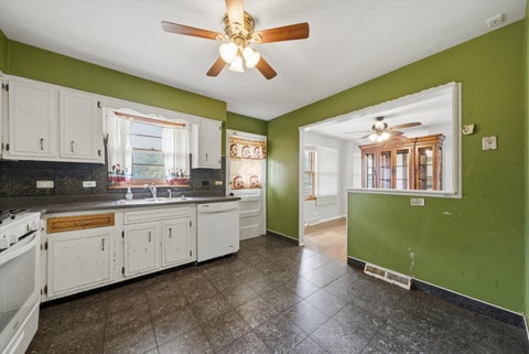 Tiny photo for 217 E Central Avenue, Lombard, IL 60148 (MLS # 12768949)