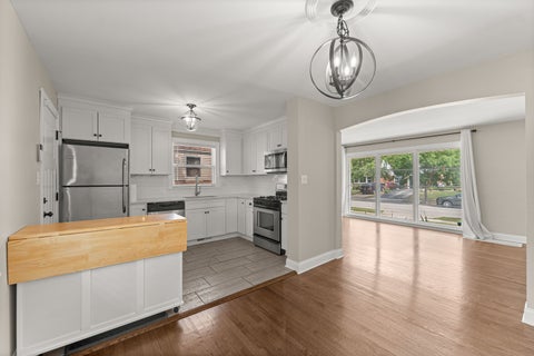 Tiny photo for 18516 Clyde Road, Homewood, IL 60430 (MLS # 12746105)
