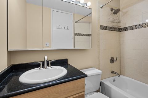 Tiny photo for 2728 N HAMPDEN Court #109, Chicago, IL 60614 (MLS # 12435528)