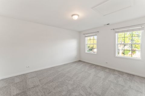 Tiny photo for 4950 Rochester Drive, Hoffman Estates, IL 60010 (MLS # 12498681)