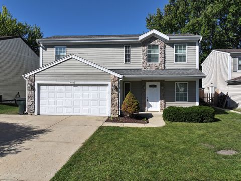 Tiny photo for 4950 Rochester Drive, Hoffman Estates, IL 60010 (MLS # 12498681)
