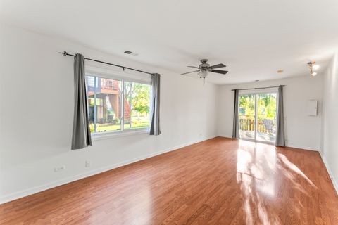 Tiny photo for 4950 Rochester Drive, Hoffman Estates, IL 60010 (MLS # 12498681)