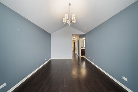 Tiny photo for 9026 HEATHWOOD Circle, Niles, IL 60714 (MLS # 12532349)