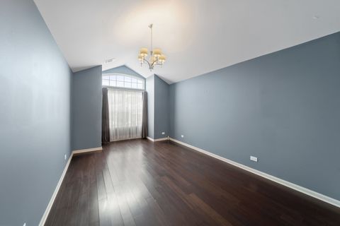 Tiny photo for 9026 HEATHWOOD Circle, Niles, IL 60714 (MLS # 12532349)