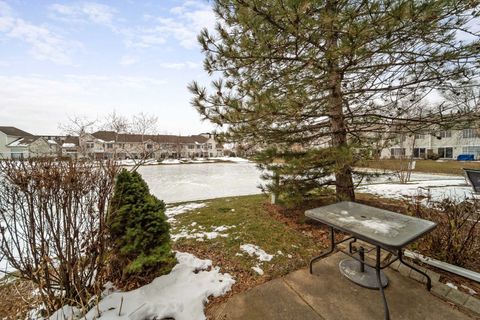 Tiny photo for 9026 HEATHWOOD Circle, Niles, IL 60714 (MLS # 12532349)