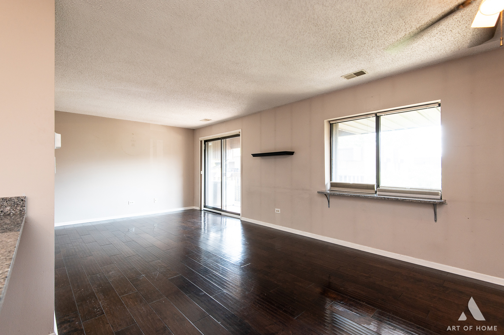 107 CATERPILLAR Drive 3B