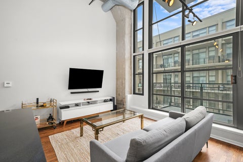 Tiny photo for 900 N Kingsbury Street #971, Chicago, IL 60610 (MLS # 12765270)
