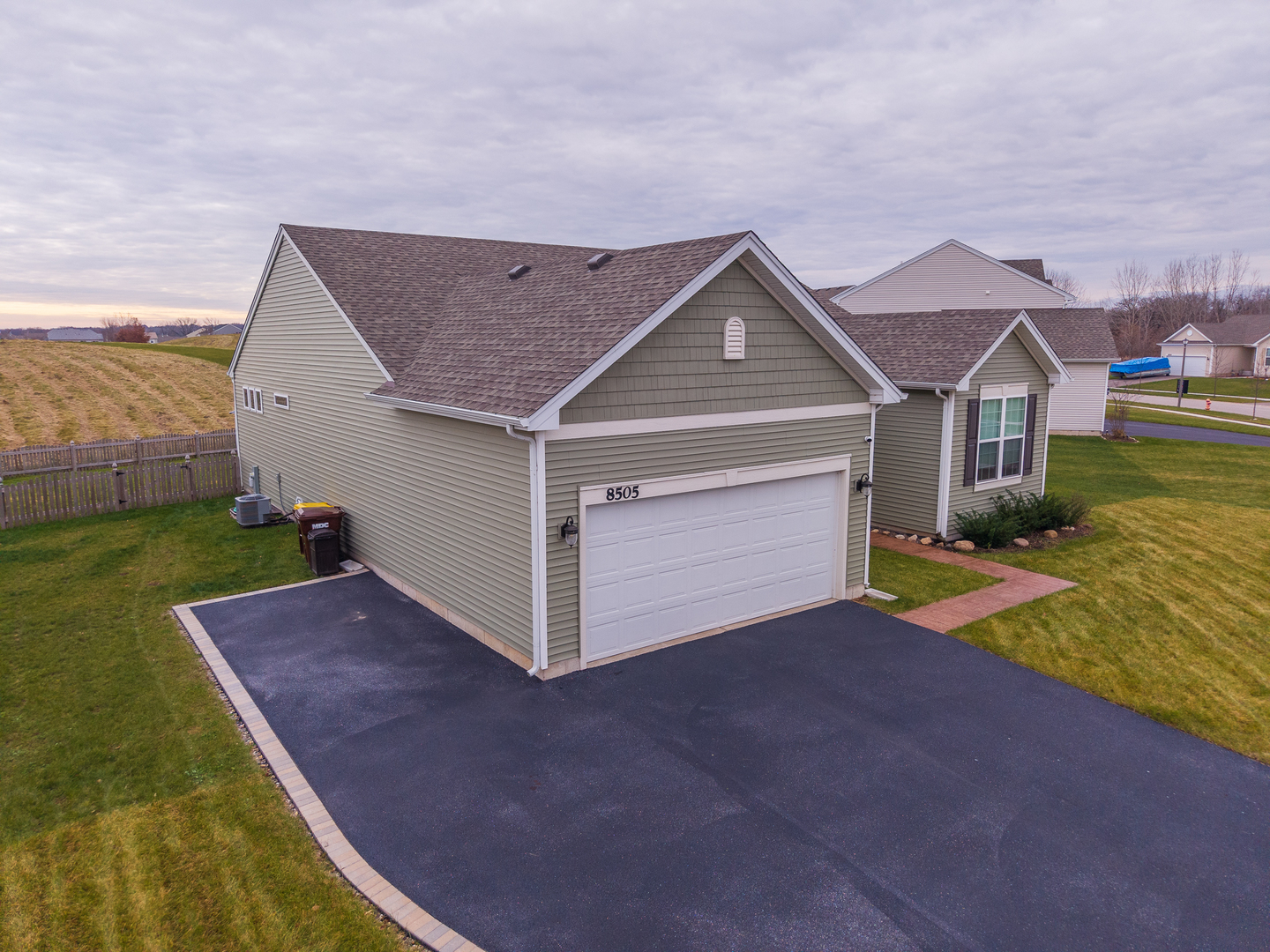 8505 White Oaks Court