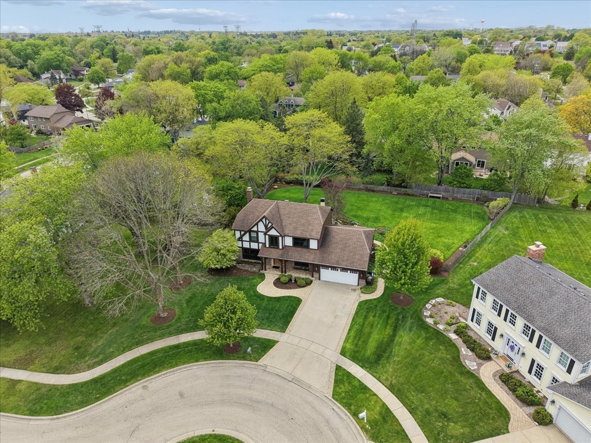 1207 Abbey Court