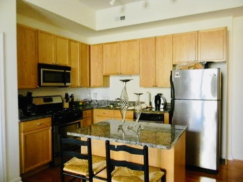 1464 S Michigan Avenue 701