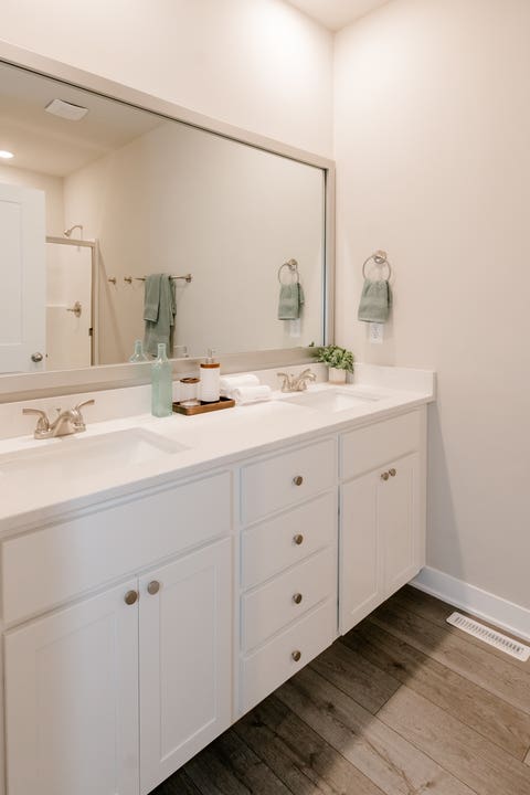 Tiny photo for 6130 Thor Avenue, Davenport, IA 52807 (MLS # 12676530)