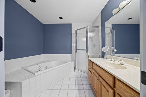 Tiny photo for 18206 Rita Road #3A, Tinley Park, IL 60477 (MLS # 12789415)