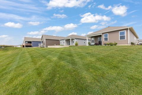 Tiny photo for 1 Savannah Court, Algonquin, IL 60102 (MLS # 12465262)