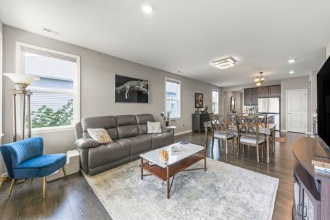 Tiny photo for 1 Savannah Court, Algonquin, IL 60102 (MLS # 12465262)