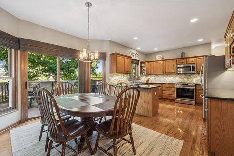 Tiny photo for 542 Blackthorn Drive, Crystal Lake, IL 60014 (MLS # 12479135)