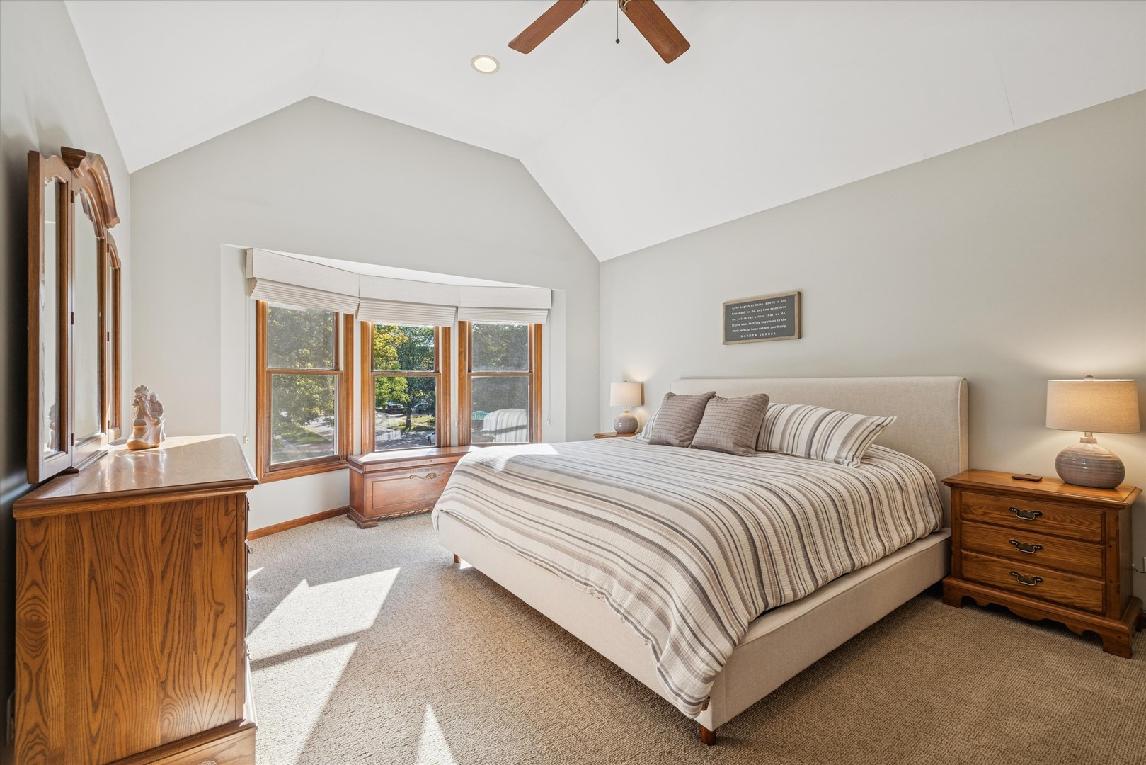 Crystal Lake, Illinois 60014, United States, 4 Bedrooms Bedrooms, ,3 BathroomsBathrooms,Residential,Active,218834