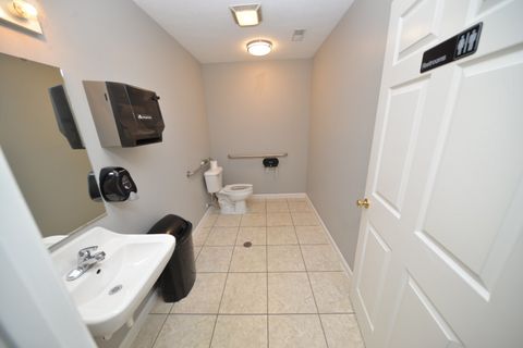 Tiny photo for 16275 N Illinois 37 Highway, Mt Vernon, IL 62864 (MLS # 12575886)