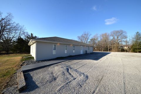 Tiny photo for 16275 N Illinois 37 Highway, Mt Vernon, IL 62864 (MLS # 12575886)