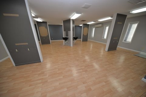 Tiny photo for 16275 N Illinois 37 Highway, Mt Vernon, IL 62864 (MLS # 12575886)