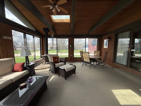 Tiny photo for 2376 Wyckwood Drive, Aurora, IL 60506 (MLS # 12610312)