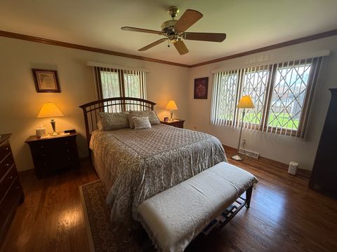 Tiny photo for 2376 Wyckwood Drive, Aurora, IL 60506 (MLS # 12610312)