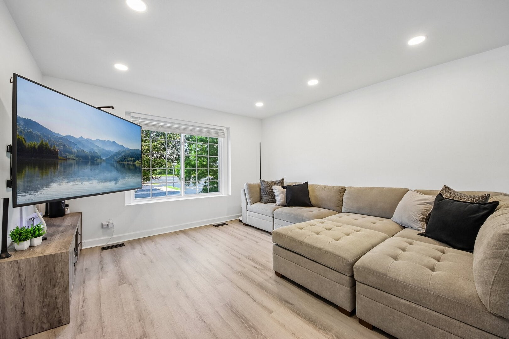 3386 Sanctuary Drive