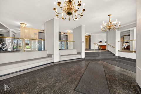 Tiny photo for 7141 N Kedzie Avenue #403, Chicago, IL 60645 (MLS # 12616563)