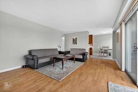 Tiny photo for 7141 N Kedzie Avenue #403, Chicago, IL 60645 (MLS # 12616563)