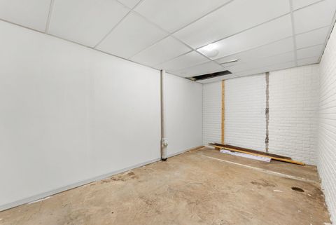 Tiny photo for 3455 W Harbor Drive, Bettendorf, IA 52722 (MLS # 12612336)