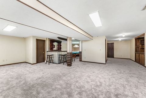 Tiny photo for 3455 W Harbor Drive, Bettendorf, IA 52722 (MLS # 12612336)