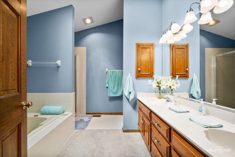 Tiny photo for 8 Hillcrest Drive, Sugar Grove, IL 60554 (MLS # 12491821)