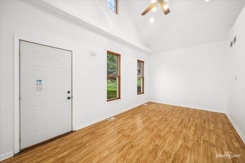 Tiny photo for 255 Bartlett Place, Elgin, IL 60120 (MLS # 12675361)