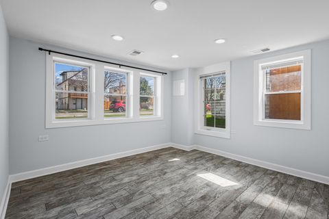 Tiny photo for 5212 S Lorel Avenue, Chicago, IL 60638 (MLS # 12602443)