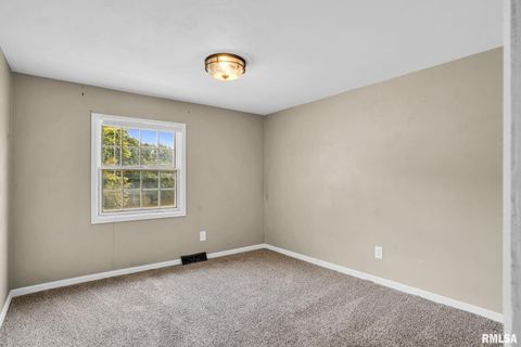 Tiny photo for 3044 JERSEY RIDGE Road, Davenport, IA 52807 (MLS # QC4269808)