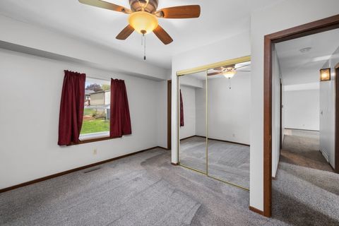 Tiny photo for 2616 Sheffield Drive, Davenport, IA 52806 (MLS # 12583314)