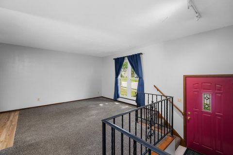 Tiny photo for 2616 Sheffield Drive, Davenport, IA 52806 (MLS # 12583314)
