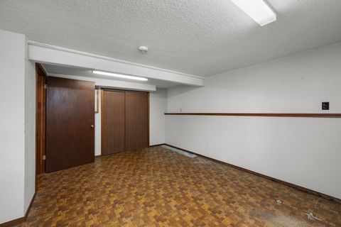 Tiny photo for 2616 Sheffield Drive, Davenport, IA 52806 (MLS # 12583314)