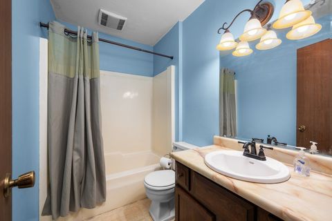 Tiny photo for 2616 Sheffield Drive, Davenport, IA 52806 (MLS # 12583314)