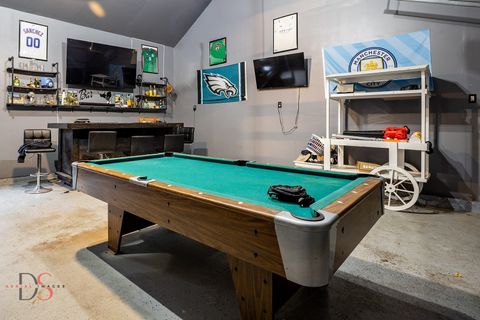 Tiny photo for 2121 Fox Hill Lane, Ottawa, IL 61350 (MLS # 12519553)