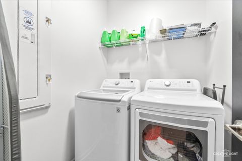 Tiny photo for 1320 Hawk Hollow Drive, Yorkville, IL 60560 (MLS # 12594243)