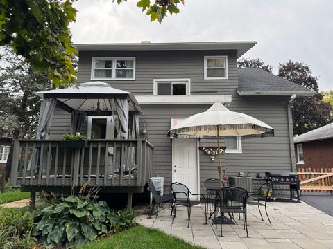 Tiny photo for 90 W Franklin Avenue, Crystal Lake, IL 60014 (MLS # 12490909)