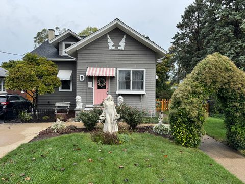 90 W Franklin Avenue Crystal Lake IL 60014