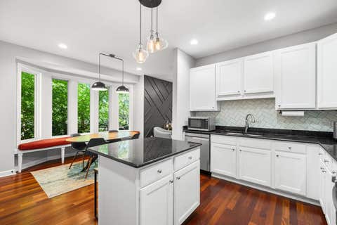 Tiny photo for 3151 N Honore Street #9, Chicago, IL 60657 (MLS # 12652309)