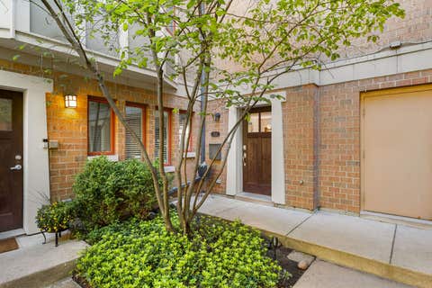 Tiny photo for 3151 N Honore Street #9, Chicago, IL 60657 (MLS # 12652309)