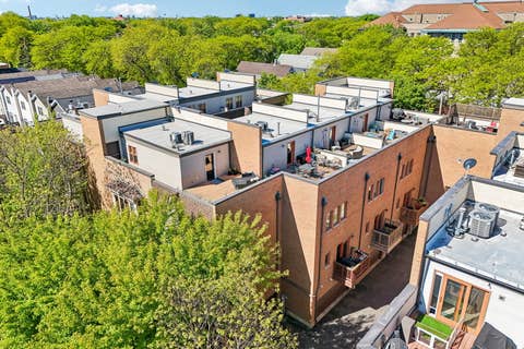 Tiny photo for 3151 N Honore Street #9, Chicago, IL 60657 (MLS # 12652309)