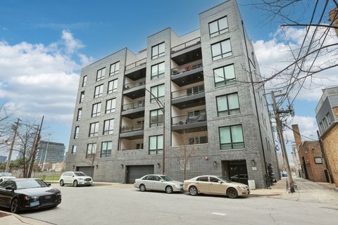 650 N Morgan Street 303 Chicago IL 60642