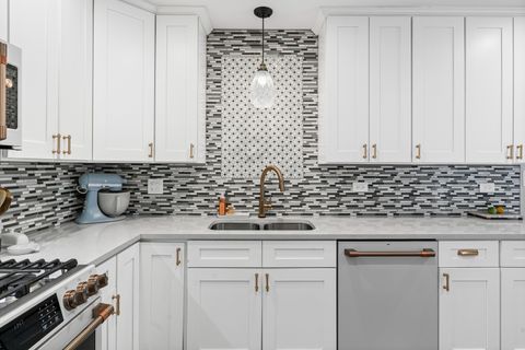 Tiny photo for 2300 S 2nd Avenue, North Riverside, IL 60546 (MLS # 12463614)